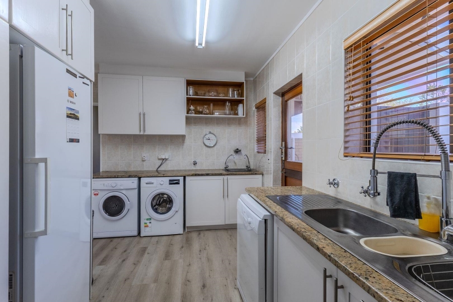 3 Bedroom Property for Sale in Vierlanden Western Cape